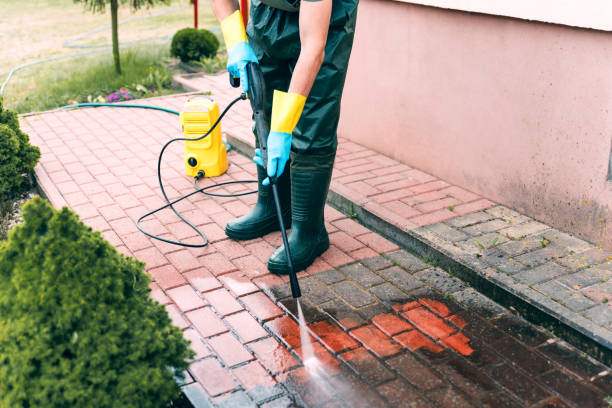 Best Restaurant Pressure Washing  in Malibu, CA